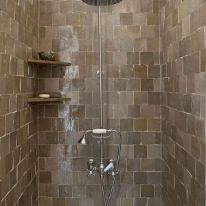 Zellij salle de bain brun olive – Finition naturelle mate